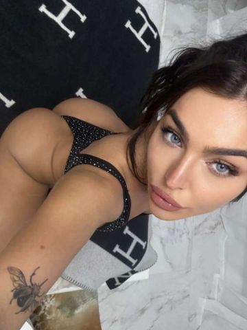 Ева
